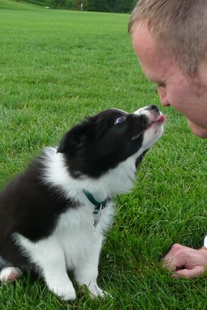 Murphy kisses dad Mike